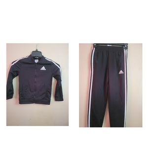Adidas sweatsuit